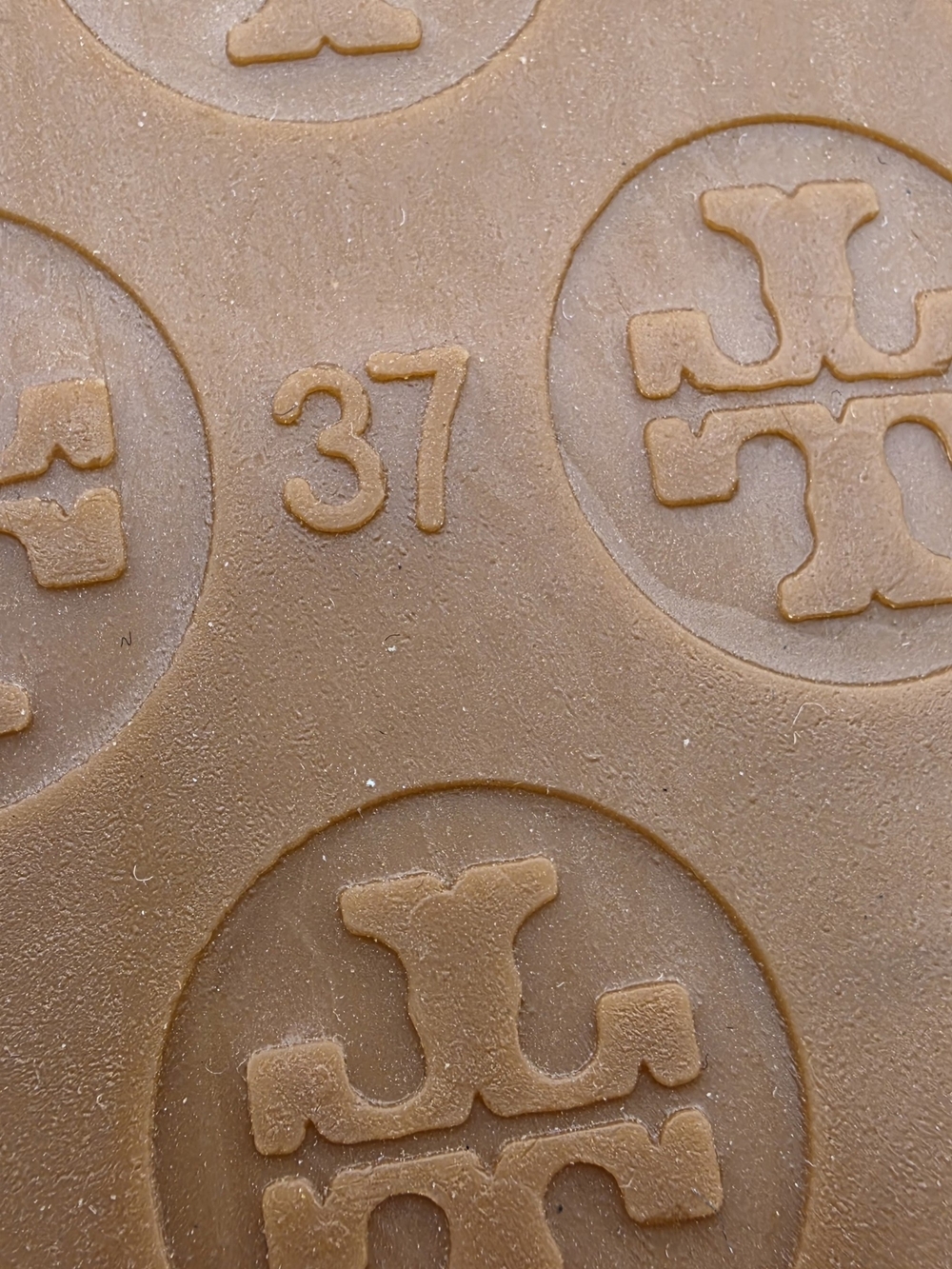 Tory Burch Pink Embellished Logo Thong Sandals - Picture 5 of 9